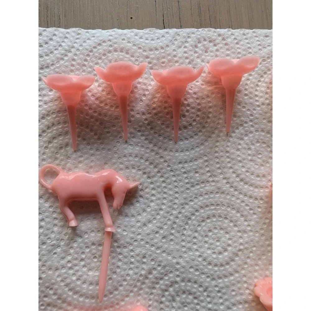 The Unbranded Brand lot 32